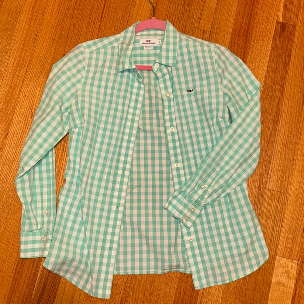 Vinyard Vines woman’s teal and white checkered button down